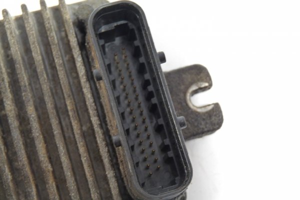 Komputer sterownik silnika Opel Astra G 1998 1.6i Z16XEL Kombi