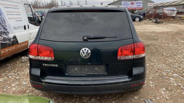 Maska VW Touareg 7L 2005 