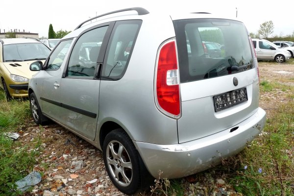 Fotel lewy kierowcy Skoda Roomster 5J 2007 (2006-2010) 