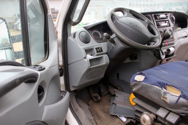 Błotnik przód lewy Iveco Daily V 2011-2014 Bus 