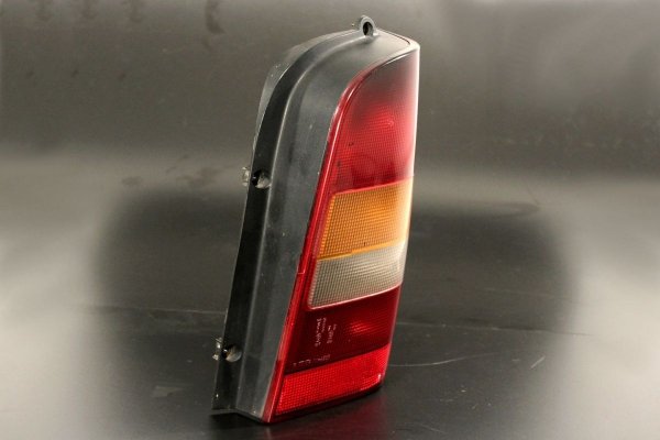 Lampa tył prawa Mercedes Vito W638