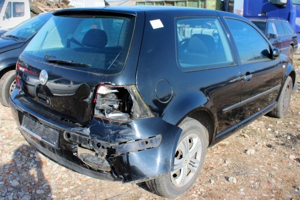 Drzwi przód prawe VW Golf IV 1J 2002 Hatchback 3-drzwi (kod lakieru: L041)