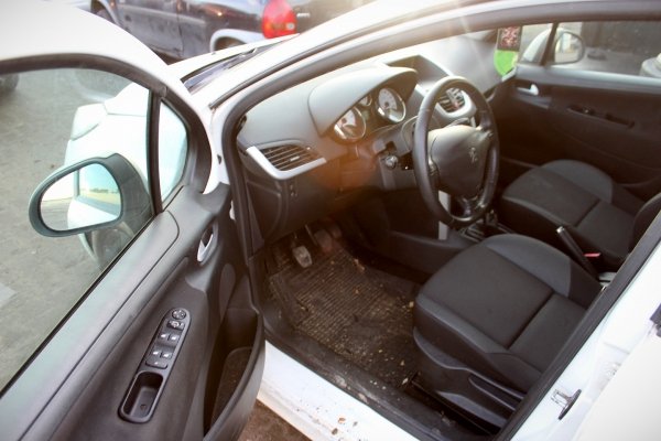 Peugeot 207 2012 1.4VVTi 8FP Kombi [B]