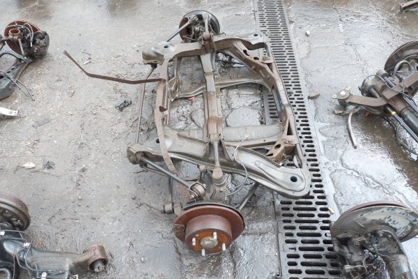 Belka sanki ława tył Honda Accord VI 2001 1.8