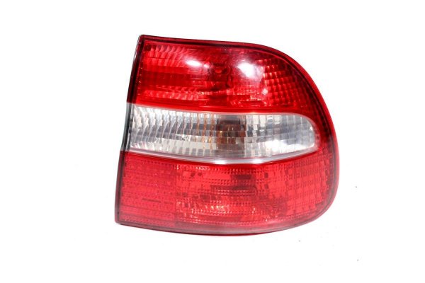 Lampa tył prawa Volvo V40 2001 lift kombi