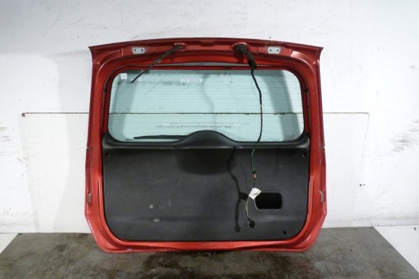 Klapa bagażnika tył Ford Fusion 2008 lift Minivan (Kod lakieru: Tango metallic)