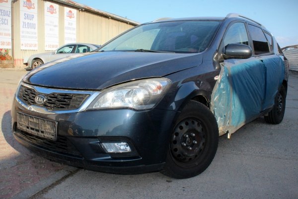 Zamek drzwi przód prawy Kia Ceed I Lift ED 2011 1.6CRDI D4FB Kombi