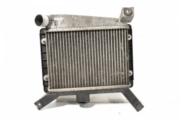 Chłodnica powietrza intercooler Toyota Rav4 II XA20 Lift 2004 2.0D4D Suv 5-drzwi