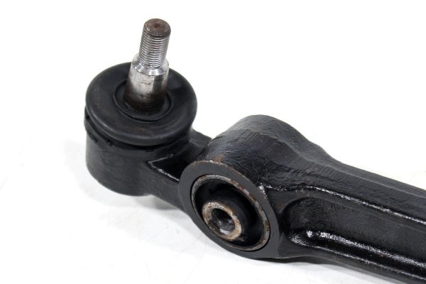 Wahacz przód dolny R=L Mitsubishi Galant EA0 1996-2004 2.0i 16V