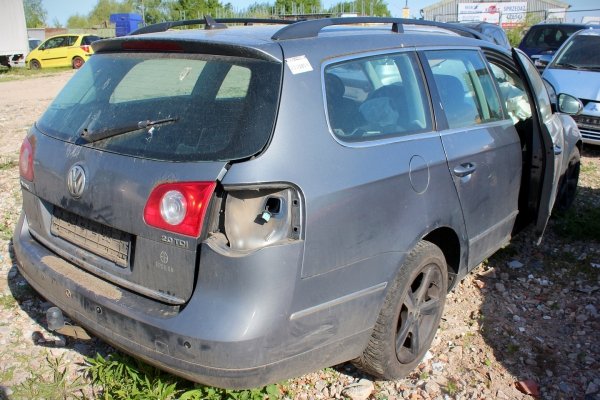 VW Passat B6 2007 2.0TDI BMR Kombi [B/C]