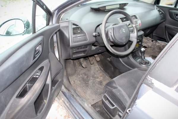 Drzwi tył prawe Citroen C4 2008 (2008-2010) Hatchback 5-drzwi (Kod lakieru: KTH - LAKIER SZARY THORIUM)