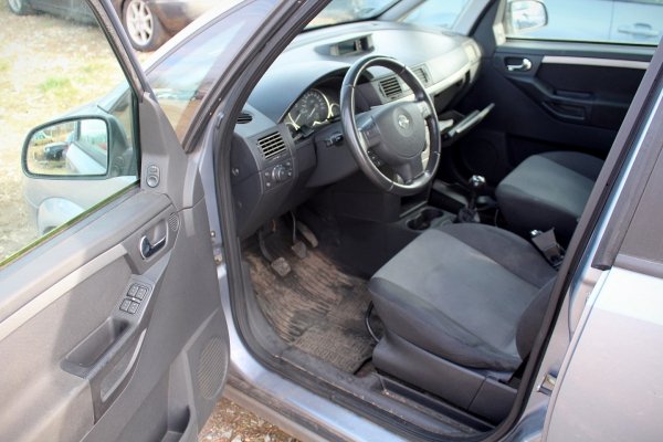 Zderzak Tył Opel Meriva A 2003 1.6i Minivan [rysy]