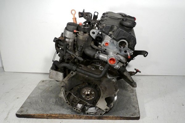 Silnik VW Passat B5 1996-2005 1.9TDI AWX