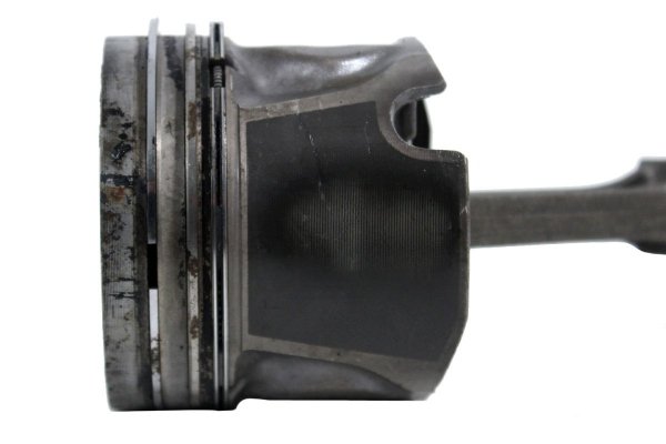 Tłok korbowód VW Caddy 9K 1995-2003 1.9SDI AEY 1/2