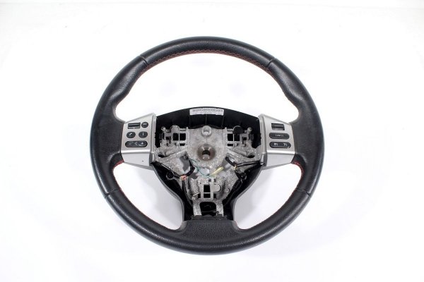 Kierownica Nissan Note E11 2006-2012