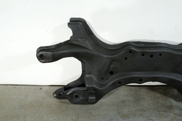 Sanki wózek ława silnika Toyota Corolla E12 2004 2.0D4D