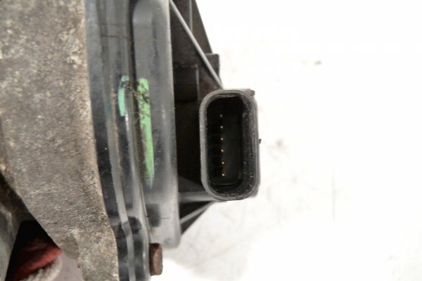 Przepustnica Ford Focus MK2 2006 1.6i