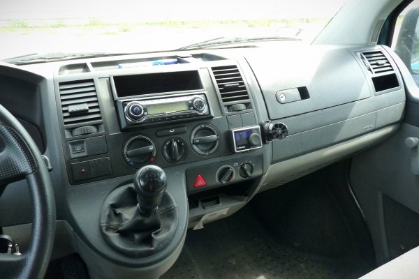 Szyba tył w drzwiach lewa VW Transporter T5 2005 Bus 