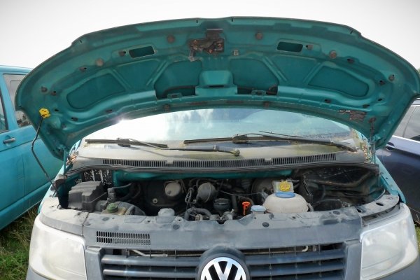 Maska VW Transporter T5 2005 Bus (kod lakieru: LL6T)