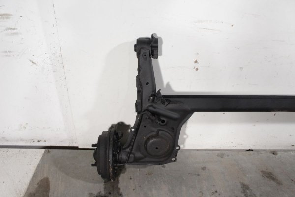 _Belka zawieszenia tył Daihatsu Cuore L251 2003-2007 Hatchback 5-drzwi (bębny, bez ABS)