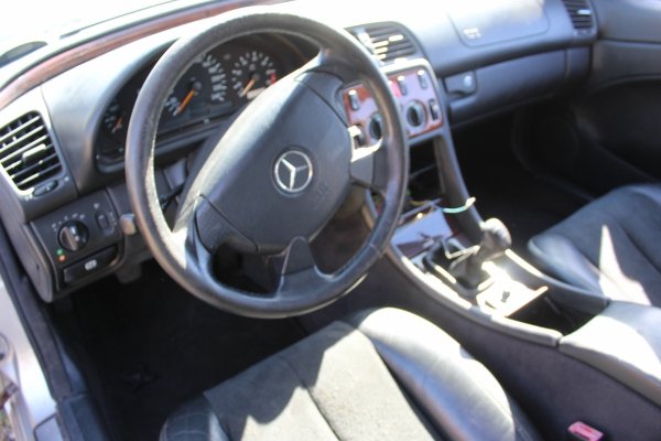 Szyba karoseryjna lewa Mercedes CLK W208 1999 Cabrio