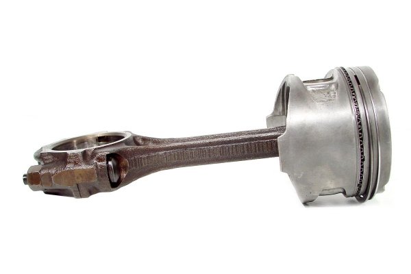 Tłok korbowód Hyundai Lantra J1 1990-1995 1.6 16V