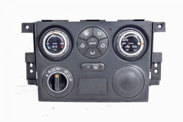 Panel klimatyzacji Suzuki Grand Vitara 2006 (2005-2008) SUV 5-drzwi 