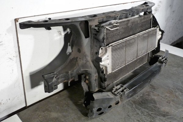 Pas przód + chłodnice + wentylator + belka VW Transporter T5 2005 Bus