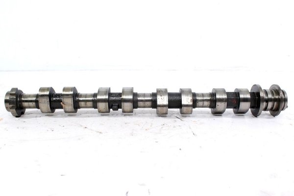 Wałek rozrządu ssący Toyota Auris E15 2007-2012 1.6VVTi