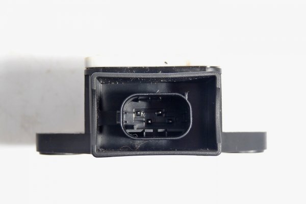 Czujnik sensor ESP Toyota Avensis T27 2009 2.0D4D Sedan