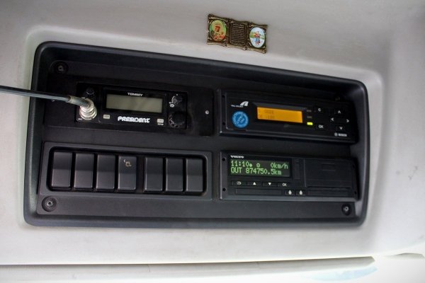 Hakowiec Renault Premium 450DXI 2007