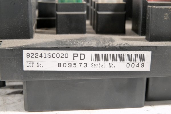 Skrzynka bezpieczników Subaru Forester III SH 2008 2.0D EE20Z 2008 Suv