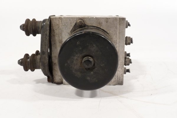 Pompa ABS VW Passat B6 2005 2.0TDI BKP Kombi 