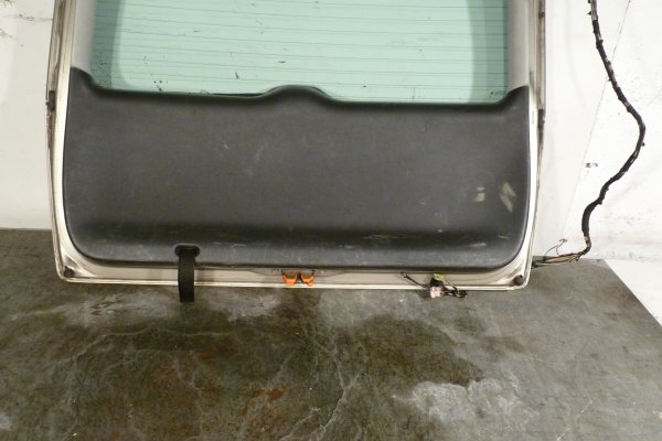 Klapa tył bagażnika Skoda Octavia 1U 2002 Kombi (Kod lakieru: LF7T)