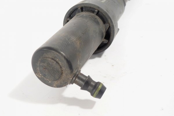 Spryskiwacz dysza lampy przód lewa Mercedes S-klasa W220 2002