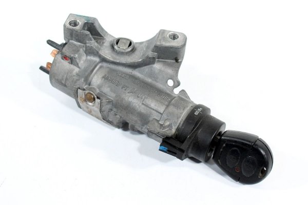 Komputer silnika stacyjka immobilizer VW Fox 5Z 2005 1.2i BMD