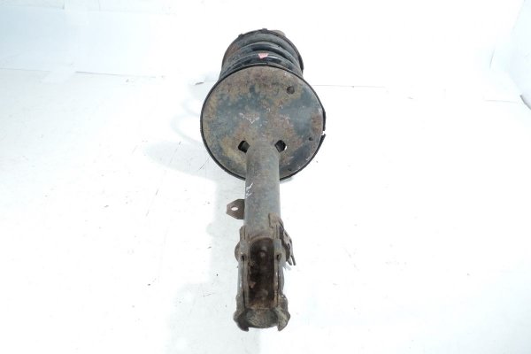 Amortyzator przód prawy Toyota Rav4 2003 2.0D4D 5D