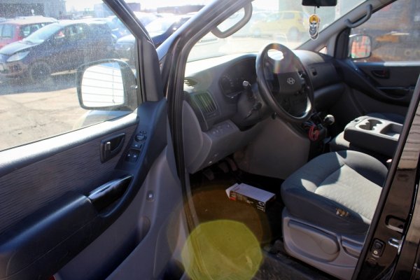 Podsufitka Hyundai H1 2009 2.5CRDI