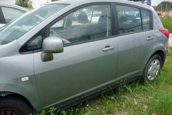 Podsufitka Nissan Tiida C11 2008 Hatchback 5-drzwi 