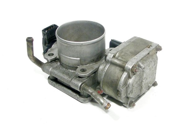 _Przepustnica Mitsubishi Carisma 2000-2004 1.8GDI