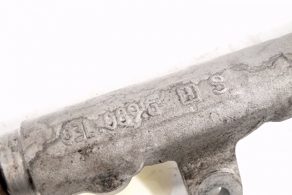 Listwa wtryskowa VW Tiguan 5N 2008 2.0TDI Suv