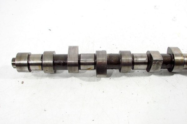 Wałek rozrządu Nissan Primera P11 1996-2002 2.0TD