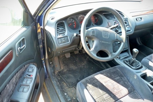 Pas przód + chłodnice Honda Accord VI 1999 1.8i F18B2 Sedan 