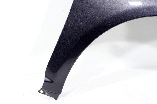 _Błotnik przód prawy Toyota Avensis T25 Lift 2006-2008