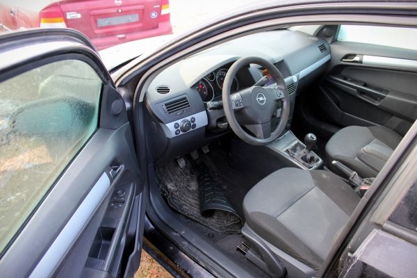 Drzwi tył lewe Opel Astra H 2005 Hatchback 5-drzwi (kod lakieru: 2HU)