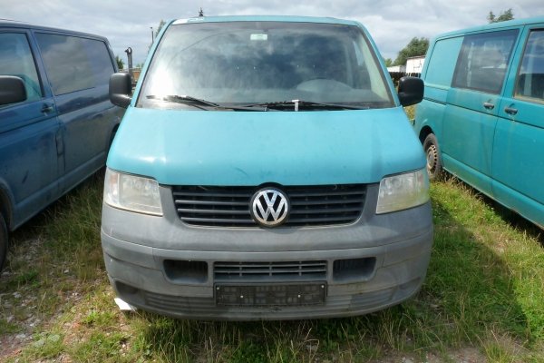 Półoś tył lewa VW Transporter T5 2005 2.5TDI AXD Bus
