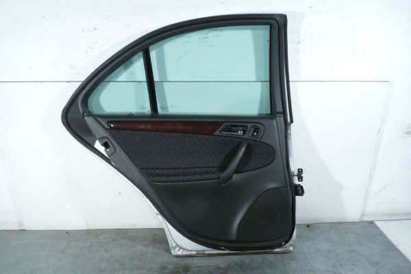_Drzwi tył lewe Mercedes C-Klasa W203 2003 Sedan (Kod lakieru: 744)