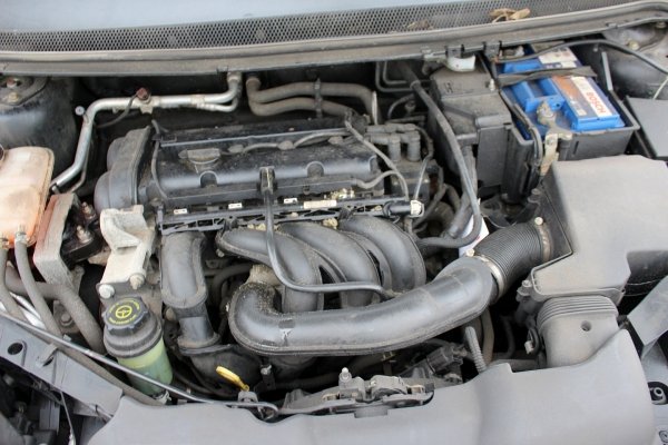 Konsola Ford Focus MK2 Lift 2010 Hatchback 5-drzwi