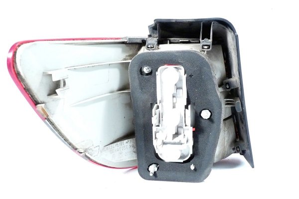 Lampa tył prawa Mercedes B-Klasa W245 2008 Hatchback 5-drzwi