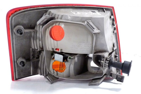_Lampa tył prawa Audi A4 B7 2005 Kombi